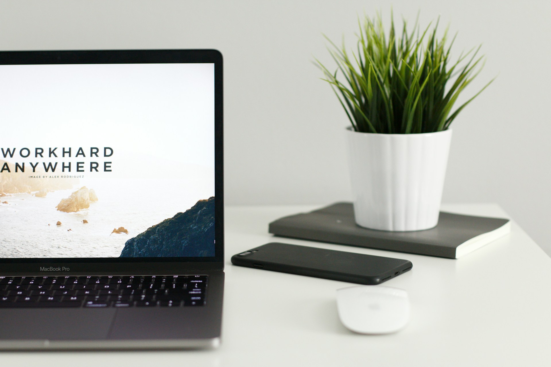 Why I Switched to Native WordPress Site Editor (And Never Looked Back)